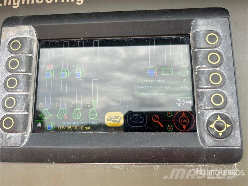 Lippmann-Milwaukee L14244R Tracked Impact Crusher Waste / recycling & quarry spare parts