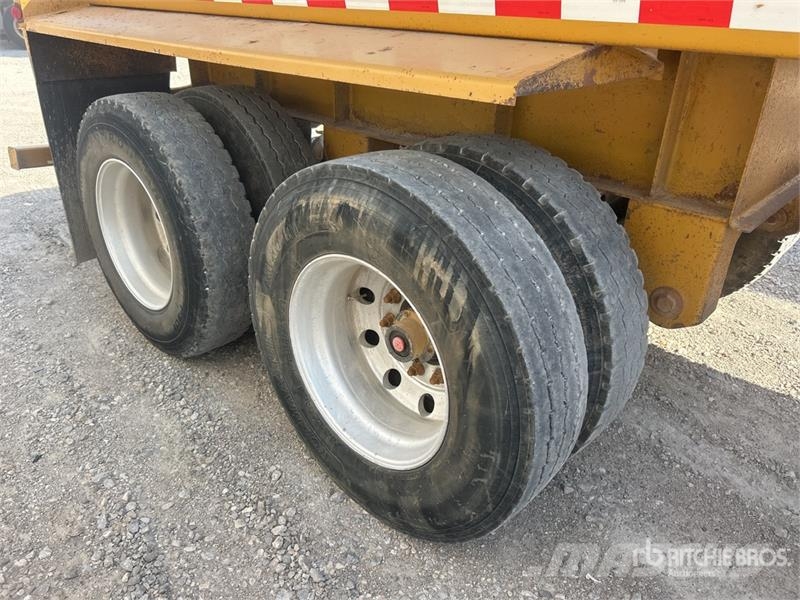 Load King 2060-40-2-HD 40 ft T/A Belly Dump Trailer 自卸拖车