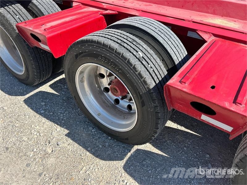 Load King 503/4DFM 52 ft Tri/A Lowboy Folding Neck Trailer Pranchas / Carrega-tudo