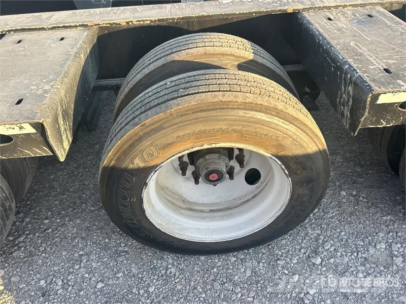 Load King 503/554SSSF 110000 lb Tri/A Removable Gooseneck Lo Zemie treileri