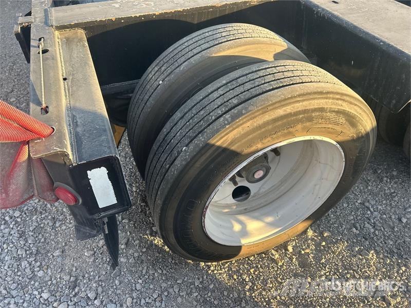 Load King 503/554SSSF 110000 lb Tri/A Removable Gooseneck Lo Zemie treileri