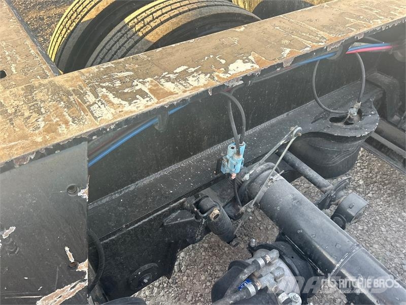 Load King 503/554SSSF 110000 lb Tri/A Removable Gooseneck Lo Zemie treileri
