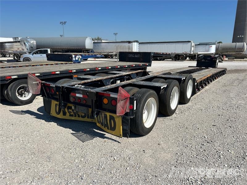 Load King 503/554SSSF 110000 lb Tri/A Removable Gooseneck Lo Plataformas bajas