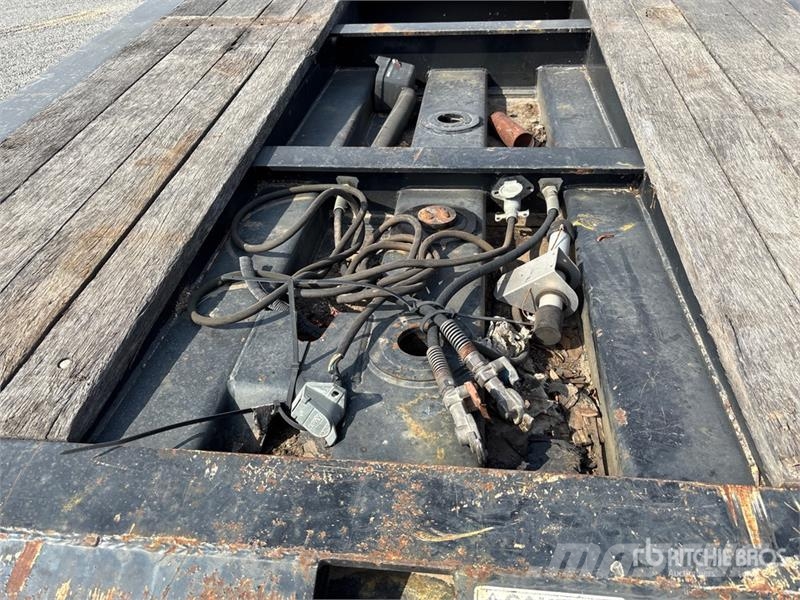 Load King 553 Tri/A Lowboy Trailer Zemie treileri