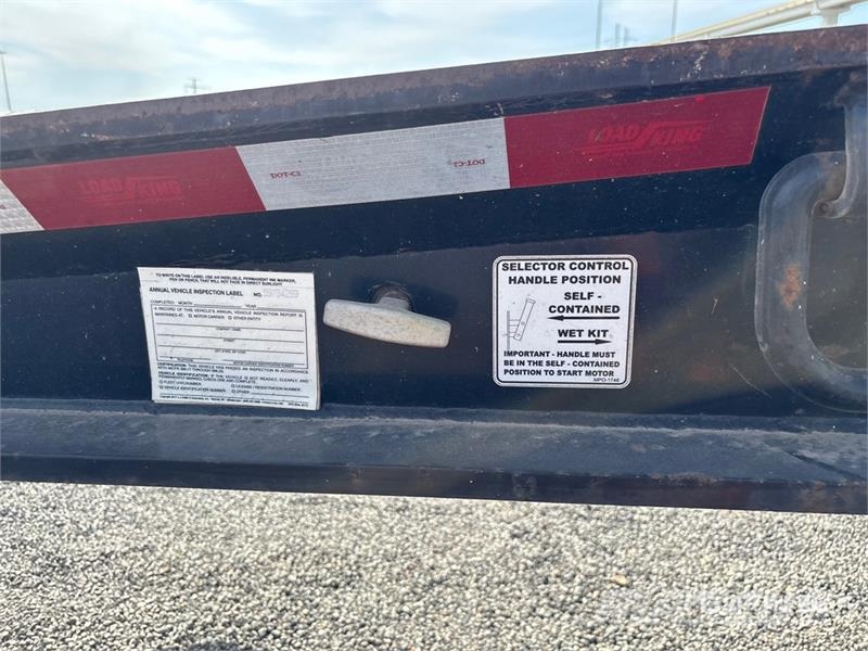 Load King 553 Tri/A Lowboy Trailer Zemie treileri