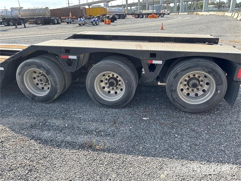 Load King 553 Tri/A Lowboy Trailer Zemie treileri