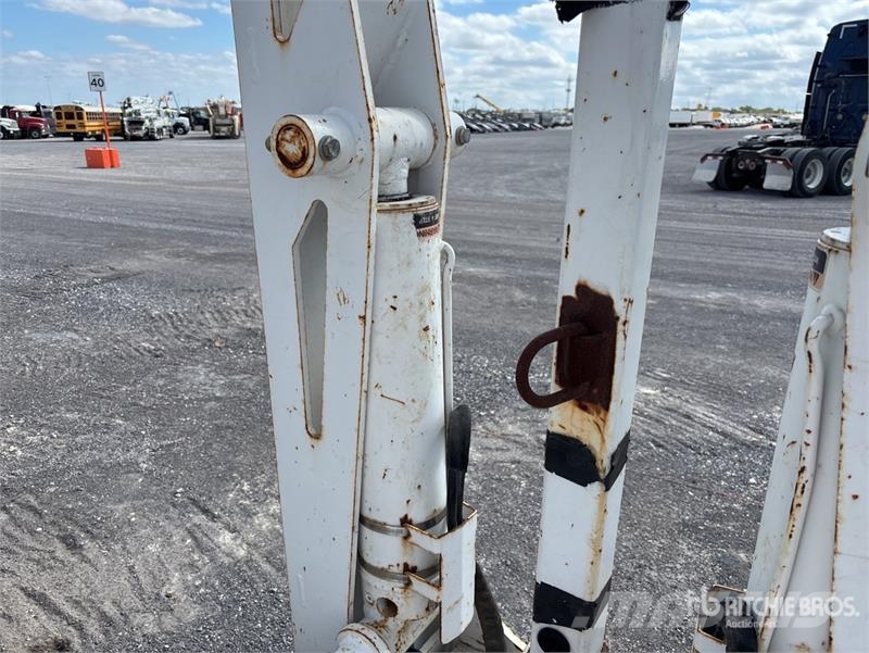 Load King AT40GW Crawler Carrier Aerial Lift w/ Altec AT40-G Costruzioni - Altro