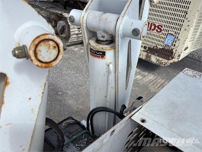 Load King AT40GW Crawler Carrier Aerial Lift w/ Altec AT40-G Costruzioni - Altro
