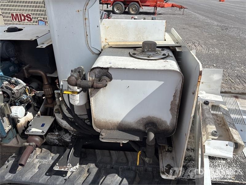 Load King AT40GW Crawler Carrier Aerial Lift w/ Altec AT40-G Costruzioni - Altro