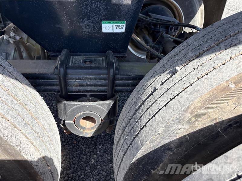 Load King RH3229 34 ft T/A End Dump Trailer Самоскиди