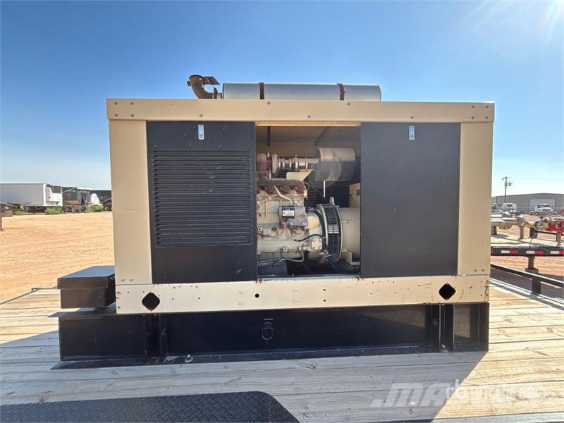 Load Trail 20 ft T/A Equipment Trailer Biltransporter henger
