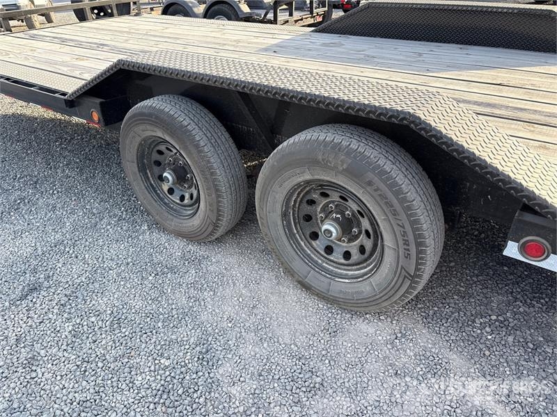 Load Trail 20 ft T/A Equipment Trailer Prikolice za prevoz vozil