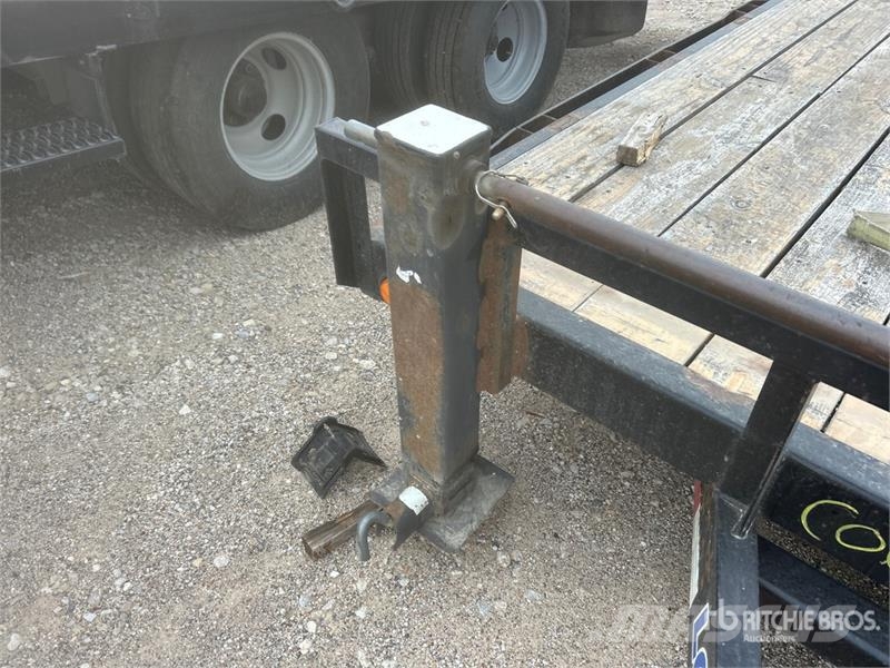 Load Trail 22 ft T/A Flatbed Trailer Flatbed/Dropside trailers