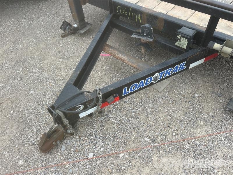 Load Trail 22 ft T/A Flatbed Trailer Flatbed/Dropside trailers