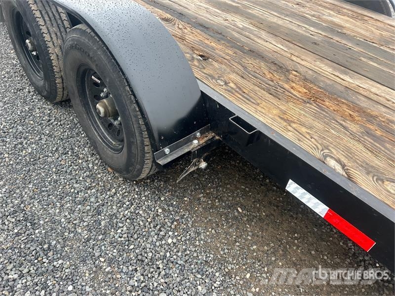 Load Trail 22 ft T/A Tilt Deck Trailer 低架裝載車