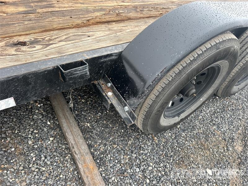 Load Trail 22 ft T/A Tilt Deck Trailer 低架裝載車