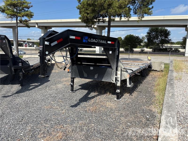 Load Trail 30 ft T/A Gooseneck Equipment Trailer Oprijwagen