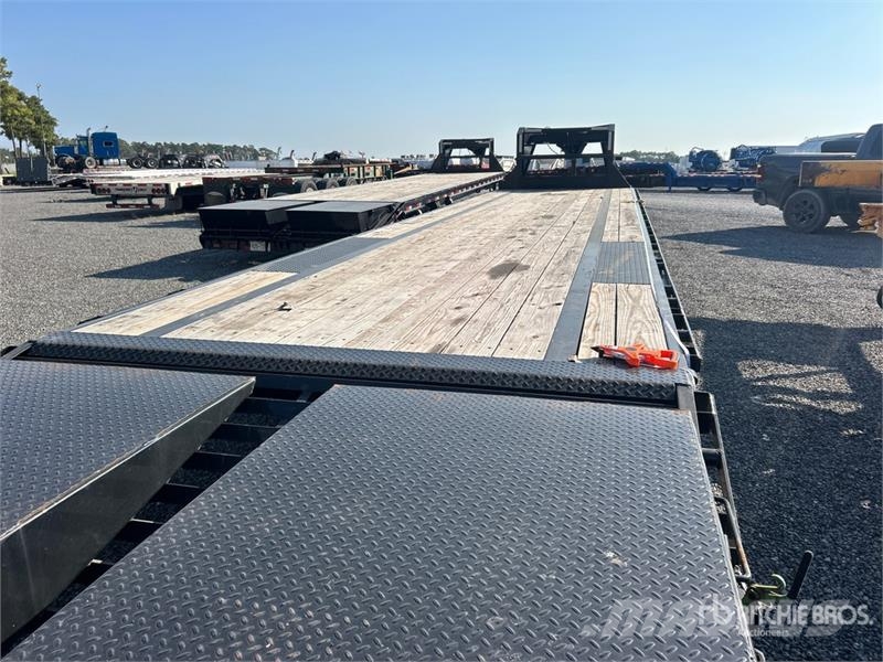 Load Trail 40 ft T/A Gooseneck Equipment Trailer 차량 운반용 트레일러