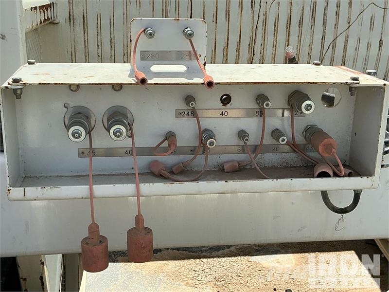  Loadcraft (1) 52 ft Coil Tubing Reel Trailer Pārstrādes iekārtas
