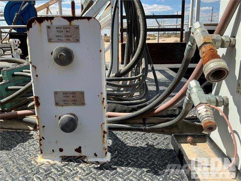  Loadcraft (1) 52 ft Coil Tubing Reel Trailer Pārstrādes iekārtas
