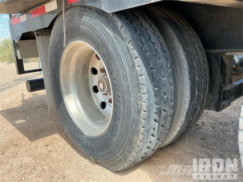  Loadcraft (1) 52 ft Coil Tubing Reel Trailer Pārstrādes iekārtas