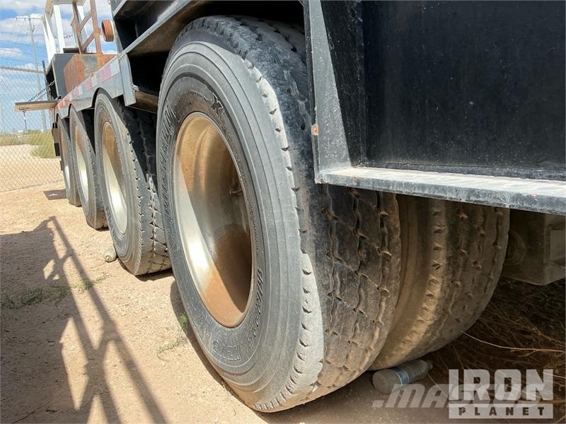  Loadcraft (1) 52 ft Coil Tubing Reel Trailer Pārstrādes iekārtas