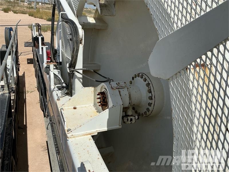  Loadcraft (1) 52 ft Coil Tubing Reel Trailer Pārstrādes iekārtas
