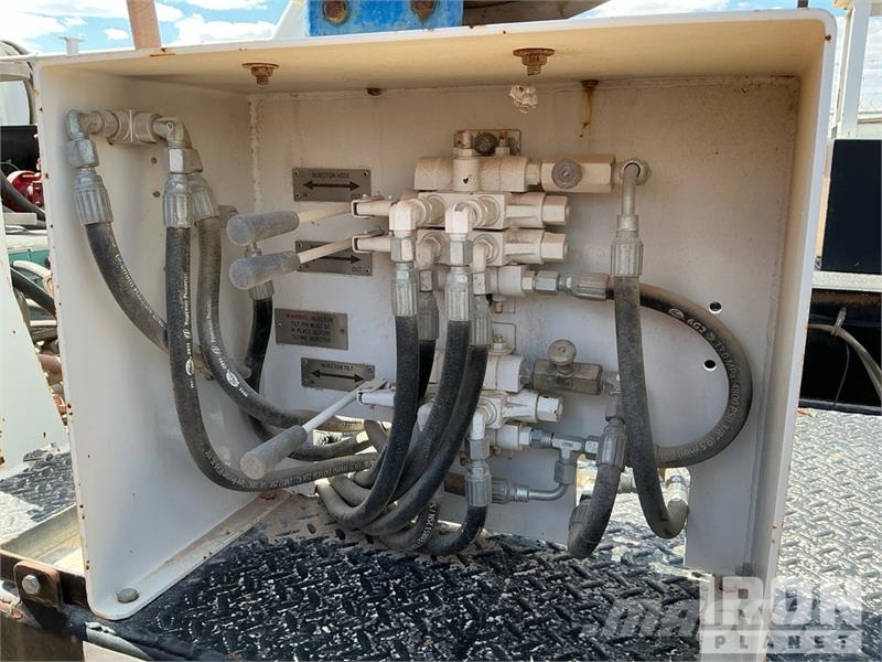  Loadcraft (1) 52 ft Coil Tubing Reel Trailer Pārstrādes iekārtas