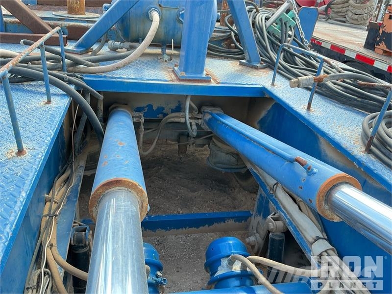 Loadcraft (5) 49 ft Coil Tubing Reel Trailer Pārstrādes iekārtas