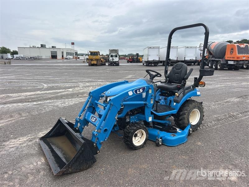 LS Mtron 122HST Utility Tractor Трактори