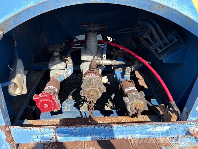 Lubbock Manufacturing MC331 T/A Tanker Trailer مقطورات ذات صهاريج