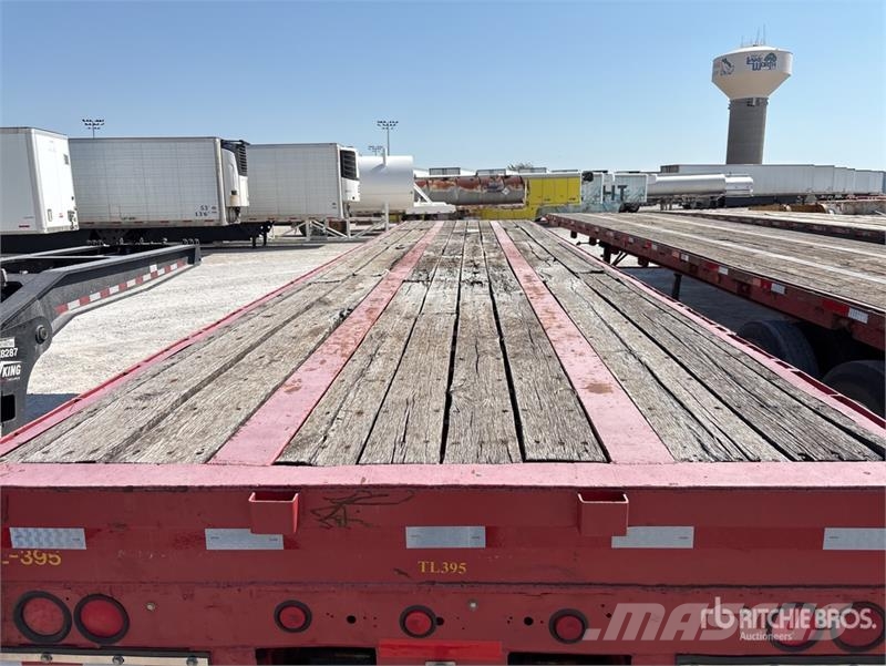 Lufkin 37 ft T/A Flatbed Trailer Valníky