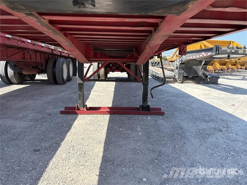 Lufkin 37 ft T/A Flatbed Trailer Valníky