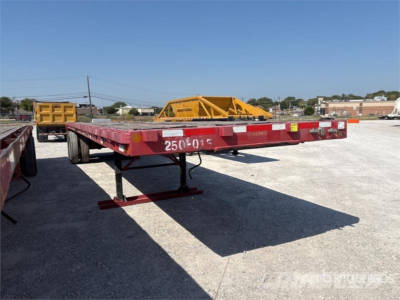 Lufkin 37 ft T/A Flatbed Trailer Valníky