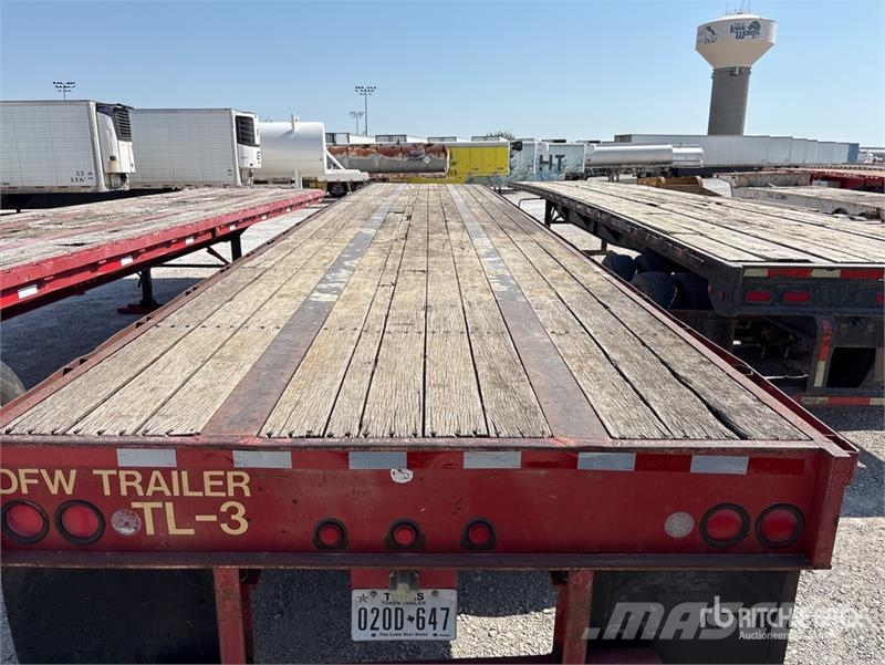 Lufkin 45 ft T/A Flatbed Trailer Valníky