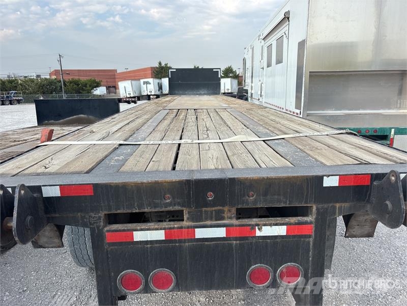 Lufkin 45 ft T/A Flatbed Trailer Valníky