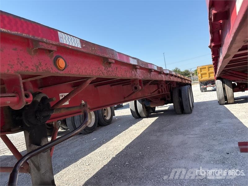 Lufkin 45 ft T/A Flatbed Trailer Valníky