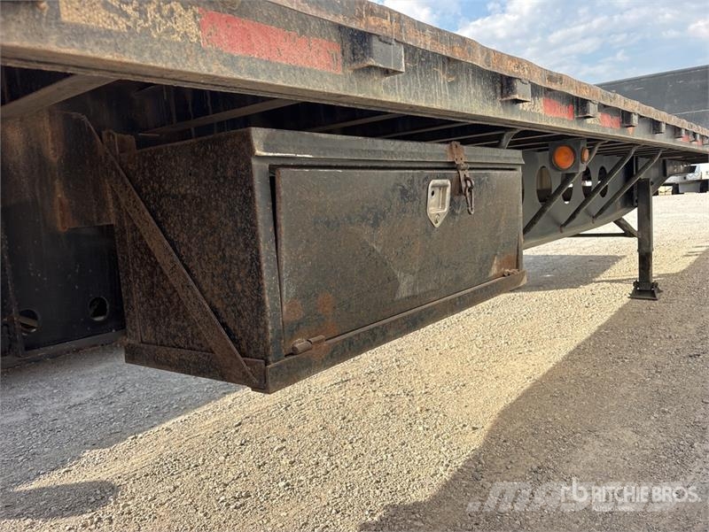 Lufkin 45 ft T/A Flatbed Trailer Valníky