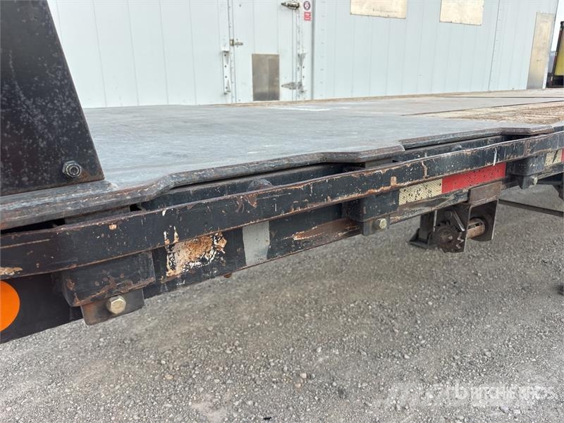 Lufkin 45 ft T/A Flatbed Trailer Valníky