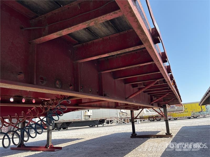Lufkin 45 ft T/A Flatbed Trailer Valníky