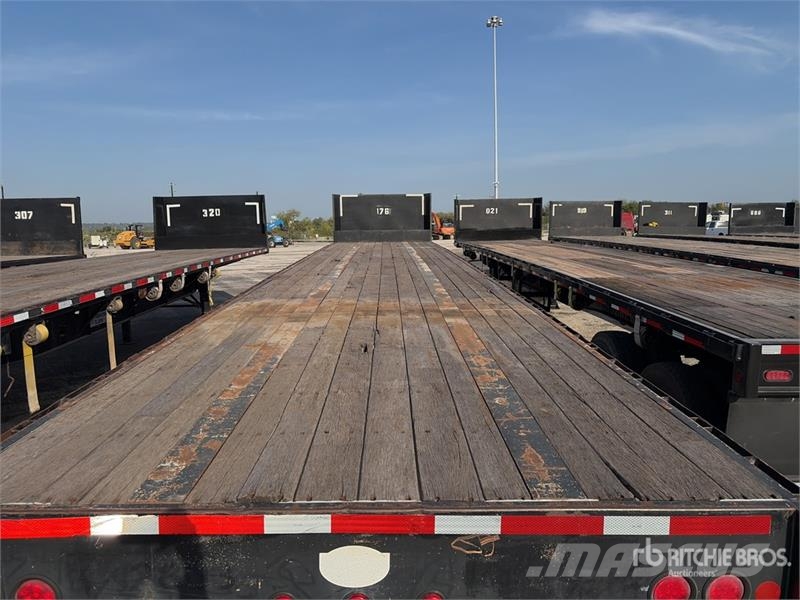 Lufkin 48 ft T/A Flatbed Trailer Valníky