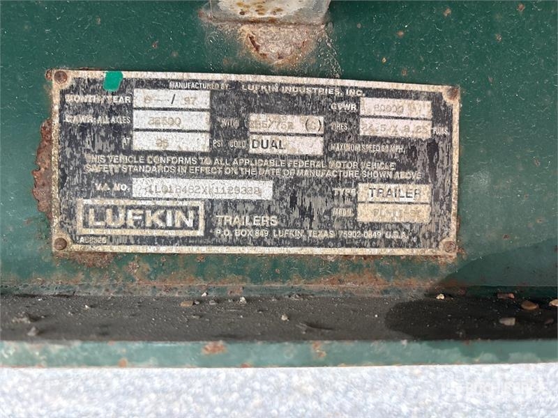 Lufkin FL-II-ST Platós / Ponyvás pótkocsik