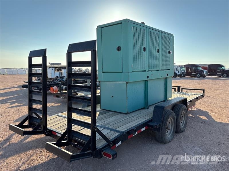 Lund Manufacturing ISB83240-2E 20 ft T/A Equipment Трейлери колесного транспортного засобу