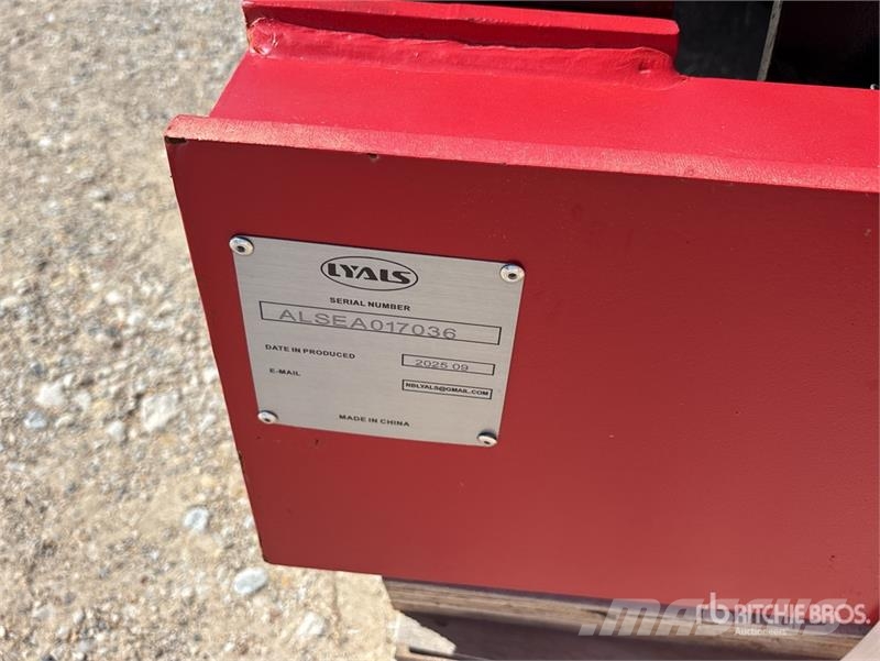 LYALS 32 in Vibratory Excavator Roller (Unused) Outros componentes