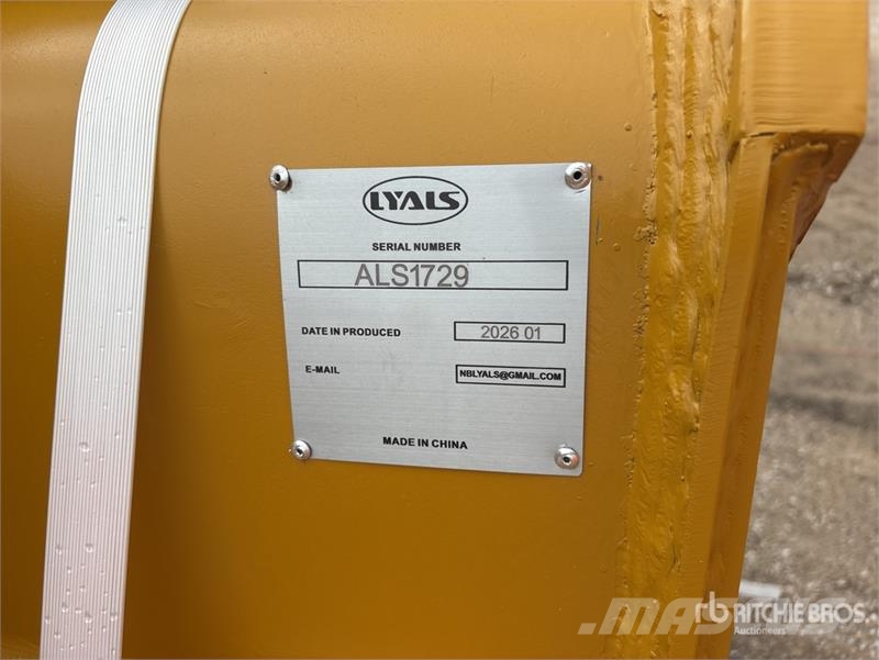 LYALS ALS EB320 48 in Digging Excavator Bucket (Un Cucharones