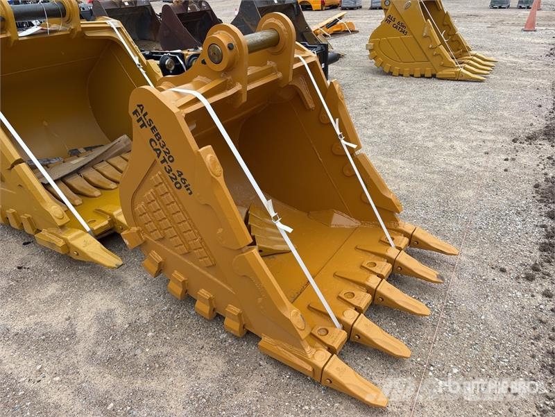 LYALS ALS EB320 48 in Digging Excavator Bucket (Un Baldes