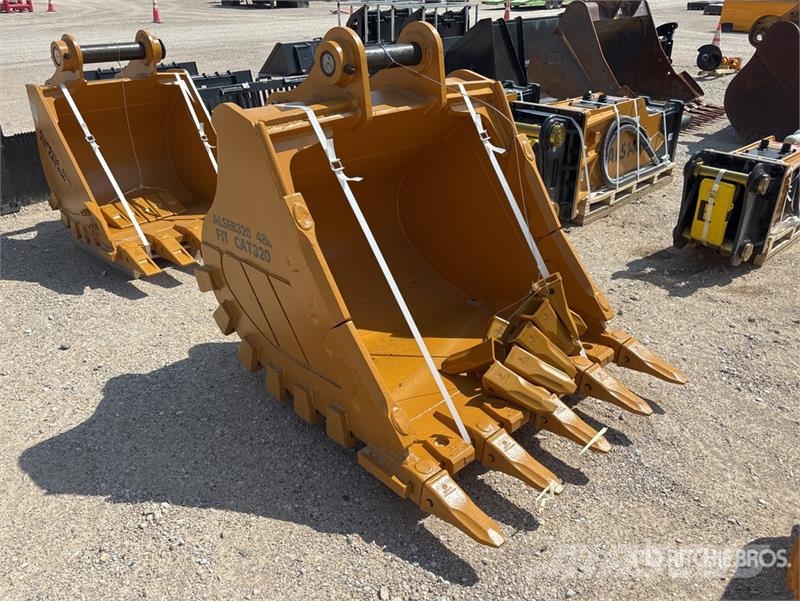 LYALS ALS EB320 48 in Digging Excavator Bucket (Un Skuffer