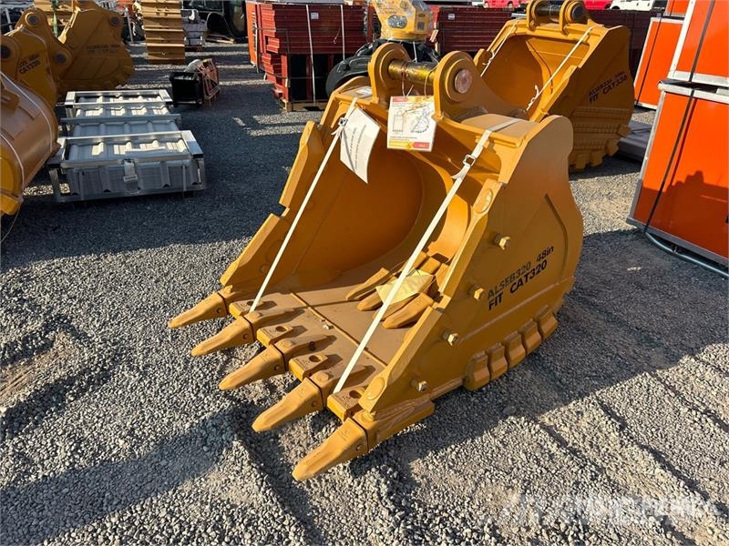  LYALS ALS EB320 48 in Digging Excavator Bucket (Un دلاء