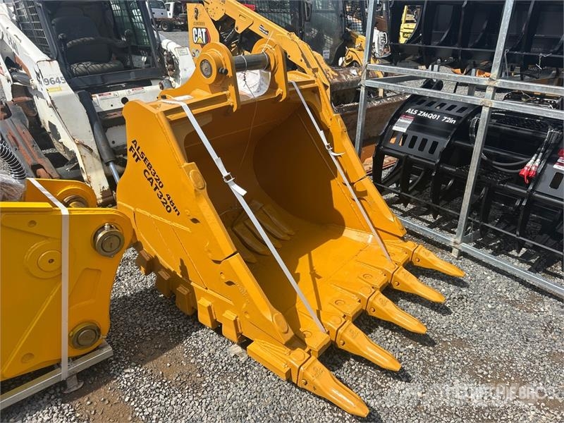 LYALS ALS EB320 48 in Digging Excavator Bucket - F Baldes