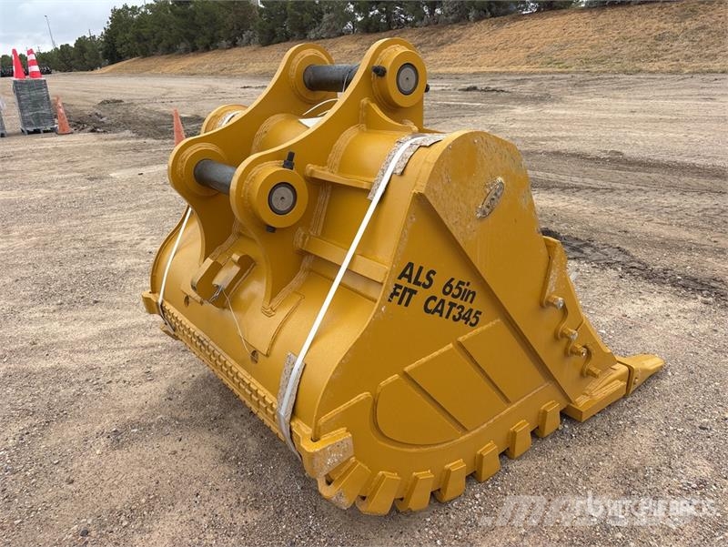 LYALS ALS EB345 65 in Digging Excavator Bucket - F Baldes